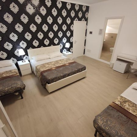 Sami Luxury Rooms 3 8 0 7 9 4 9 2 5 3 Συρακούσες Εξωτερικό φωτογραφία