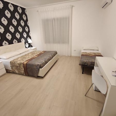 Sami Luxury Rooms 3 8 0 7 9 4 9 2 5 3 Συρακούσες Εξωτερικό φωτογραφία