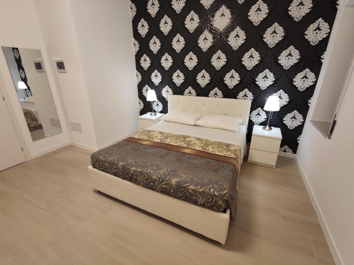 Sami Luxury Rooms 3 8 0 7 9 4 9 2 5 3 Συρακούσες Εξωτερικό φωτογραφία