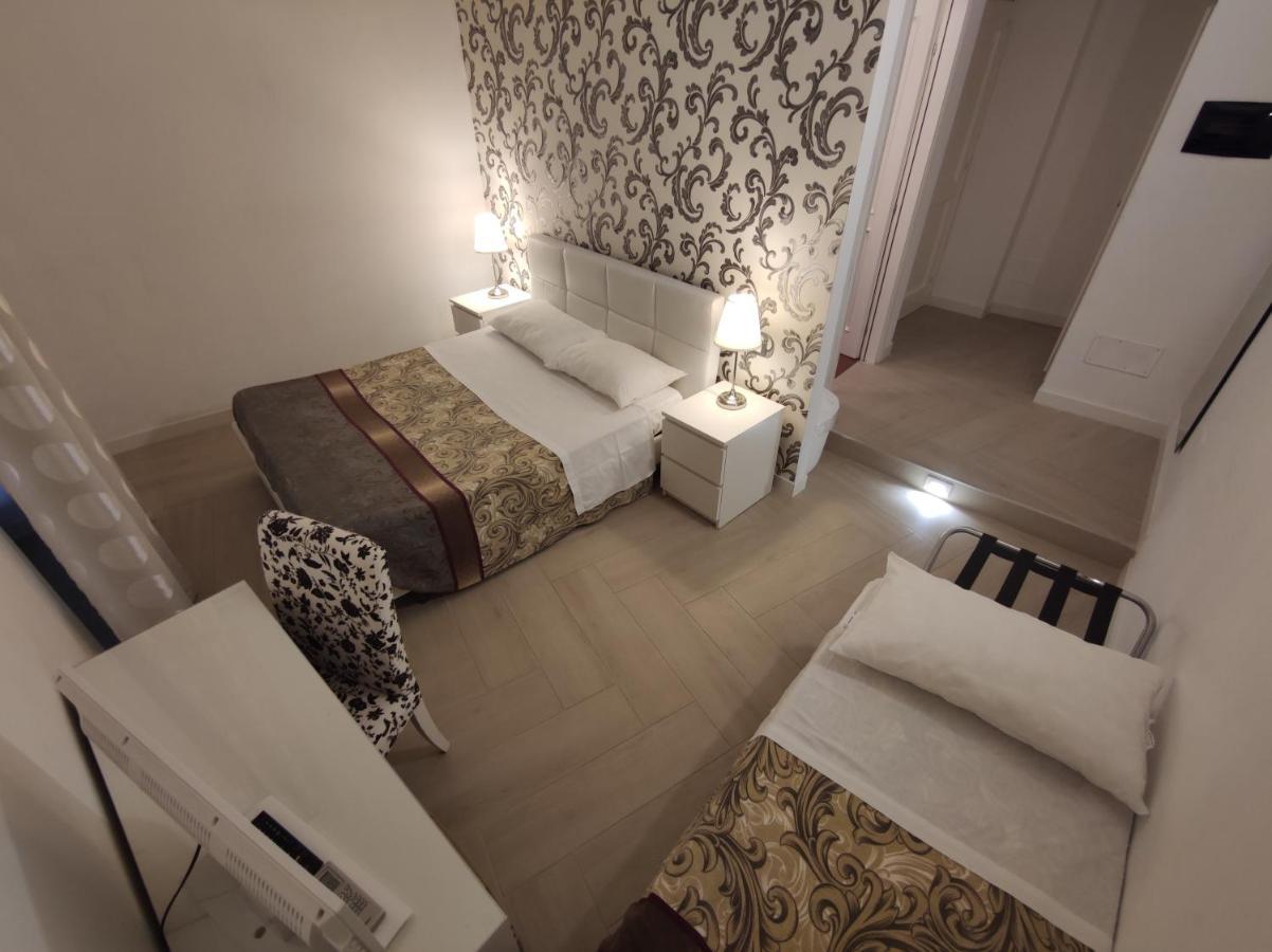 Sami Luxury Rooms 3 8 0 7 9 4 9 2 5 3 Συρακούσες Εξωτερικό φωτογραφία