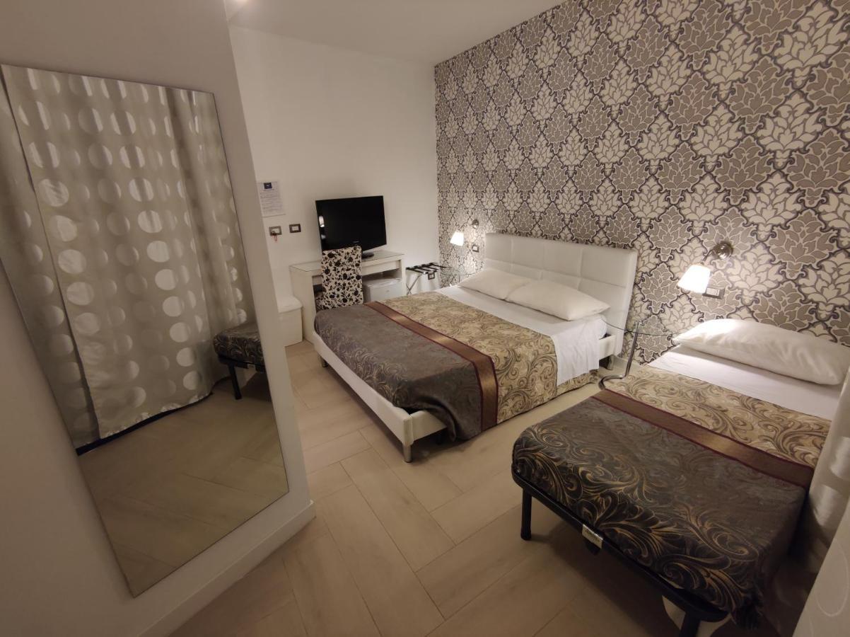 Sami Luxury Rooms 3 8 0 7 9 4 9 2 5 3 Συρακούσες Εξωτερικό φωτογραφία