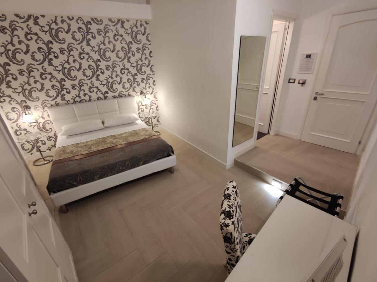 Sami Luxury Rooms 3 8 0 7 9 4 9 2 5 3 Συρακούσες Εξωτερικό φωτογραφία