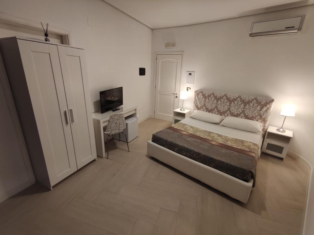 Sami Luxury Rooms 3 8 0 7 9 4 9 2 5 3 Συρακούσες Εξωτερικό φωτογραφία
