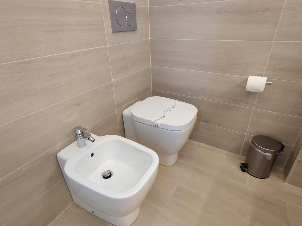 Sami Luxury Rooms 3 8 0 7 9 4 9 2 5 3 Συρακούσες Εξωτερικό φωτογραφία